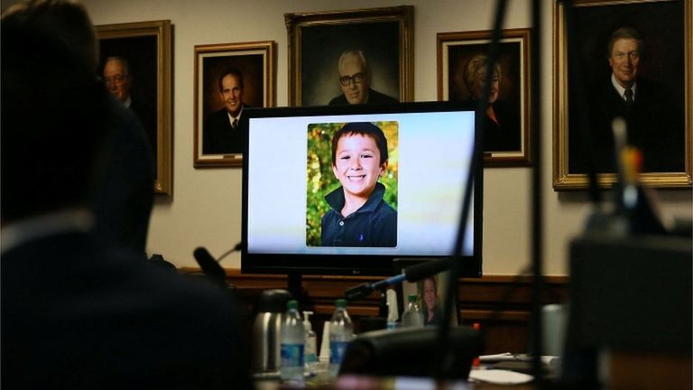 Шестилетний Джесси Льюис был убит во время стрельбы в школе Сэнди Хук
