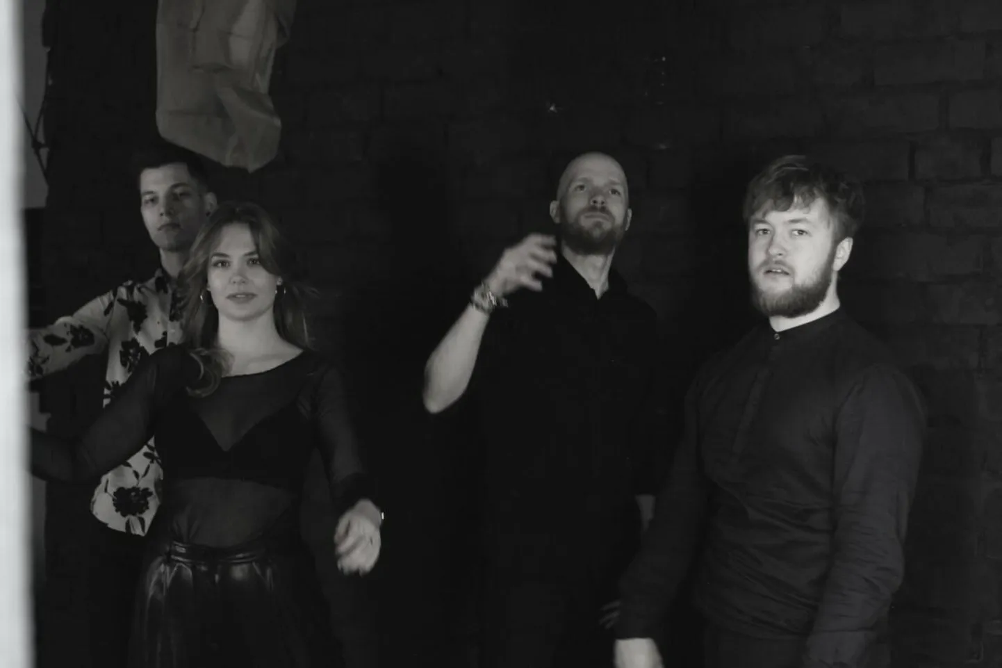 Mélodie May viljeleb indie-rokkmuusikat.