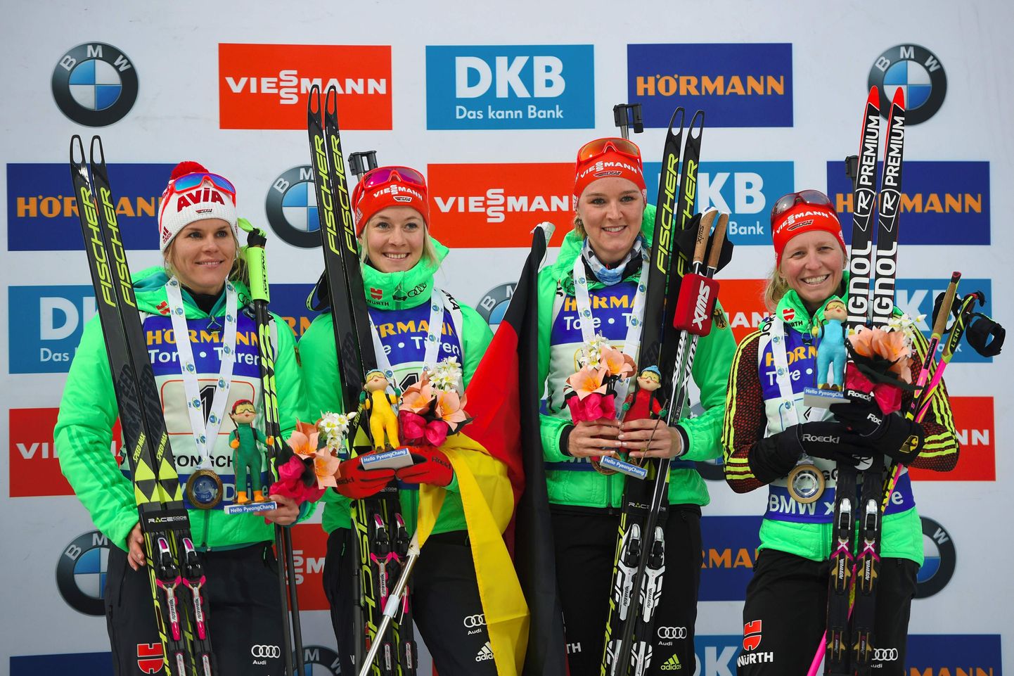 PyeongChangi MK-etapi võitnud Saksamaa teatenelik: (vasakult) Nadine Horchler, Maren Hammerschmidt, Denise Herrmann ja Franziska Hildebrand.