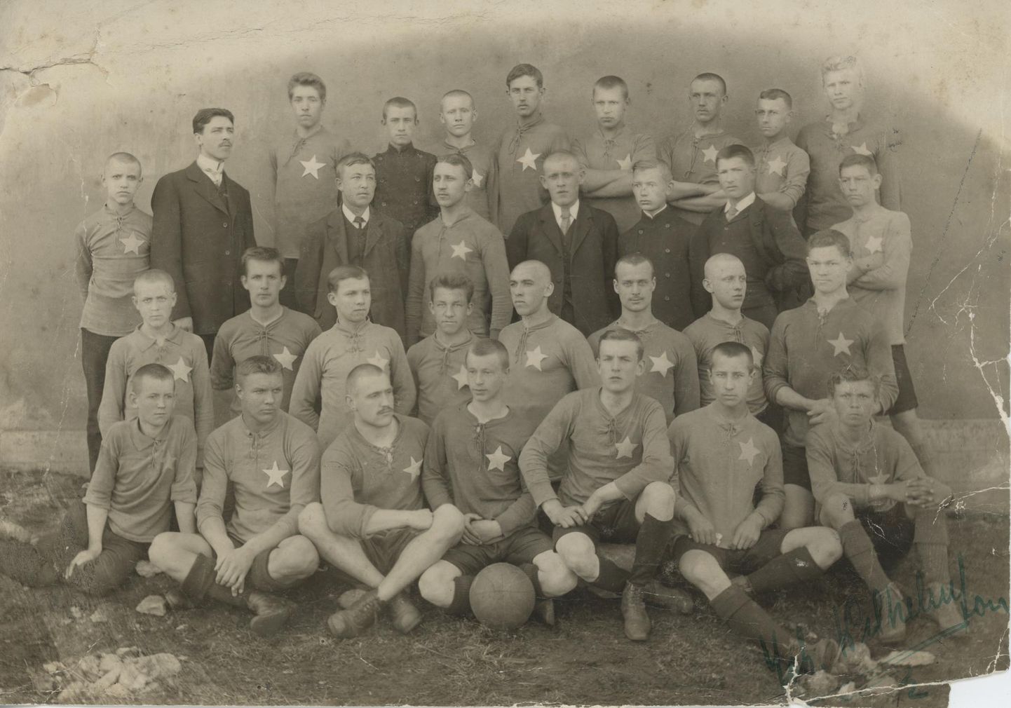 Meeskond, mis sai Meteori nime all tuntuks 1910. aastal. 
