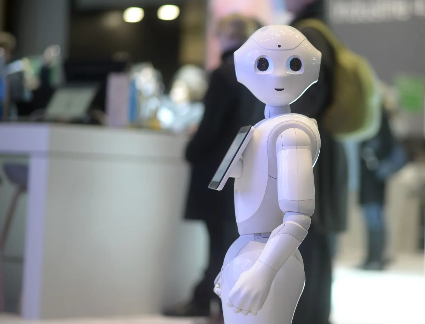 Pepper robotid peaksid vanainimesi aitama igapäevaste toimetuste juures, ent lisaks sellele täidaks nad ka kaaslaste rolli.