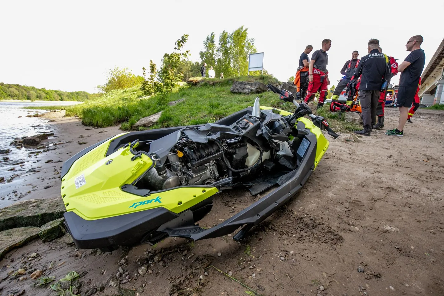 Kokkupõrkes purunenud jett. Foto ei ole uudisega seotud. FOTO: Urmas Luik