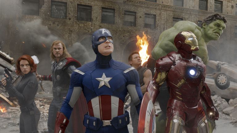 Kaader filmist «The Avengers» - vasakult paremale: Scarlett Johansson, Chris Hemsworth, Chris Evans, Jeremy Renner, Robert Downey Jr ja Mark Ruffalo / Scanpix