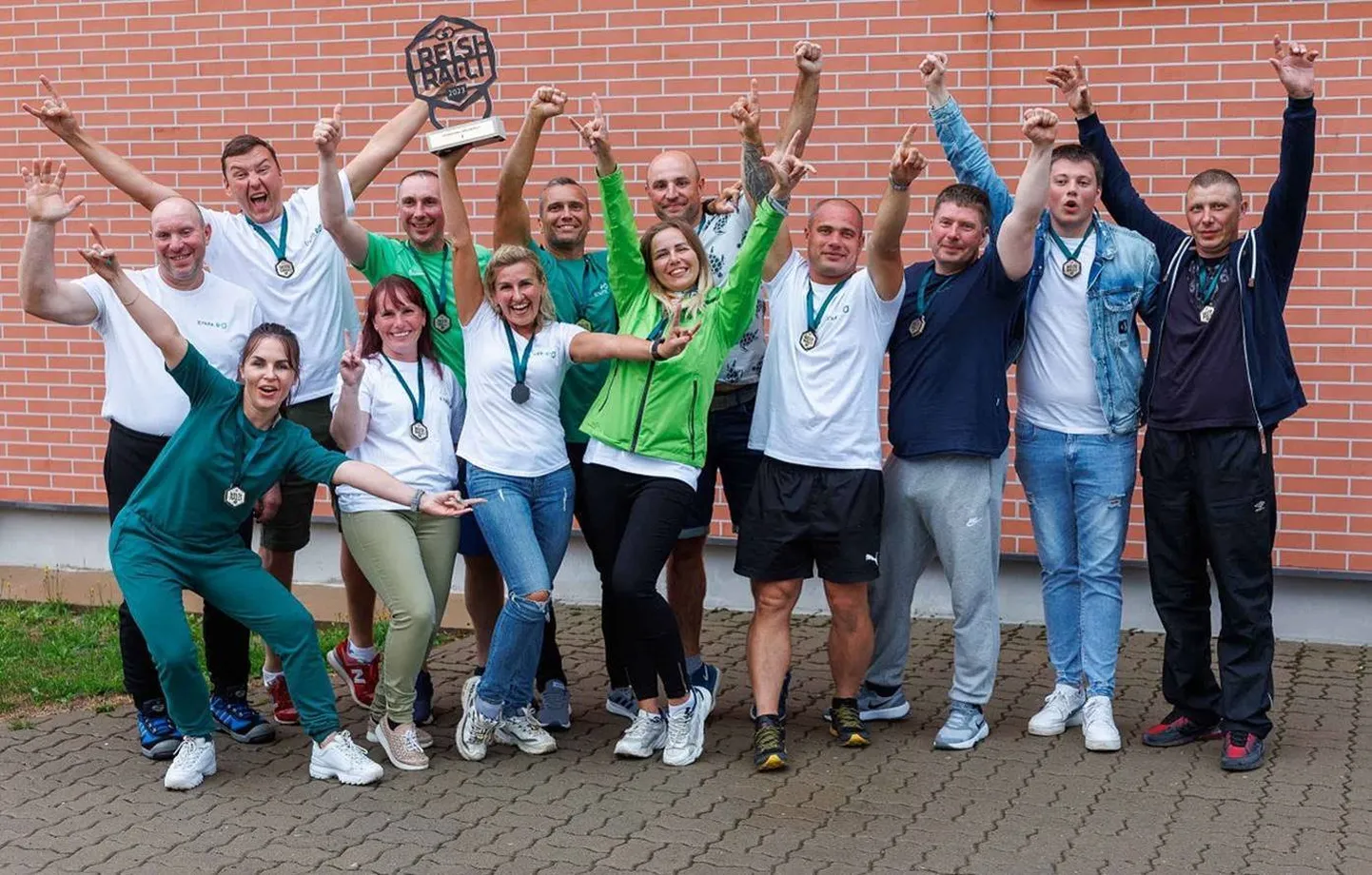 Enefit Poweri relsiralli võistkond.
