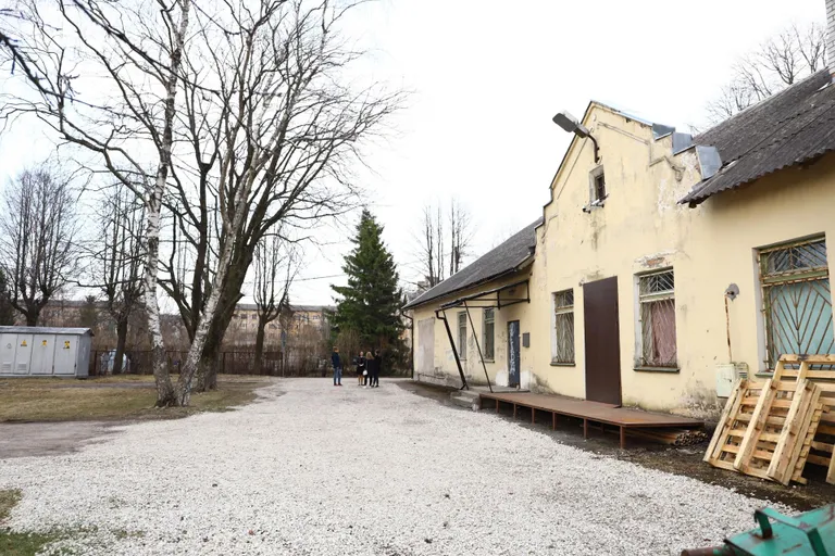 15-aastase neiu mõrvapaik Kohtla-Järvel.