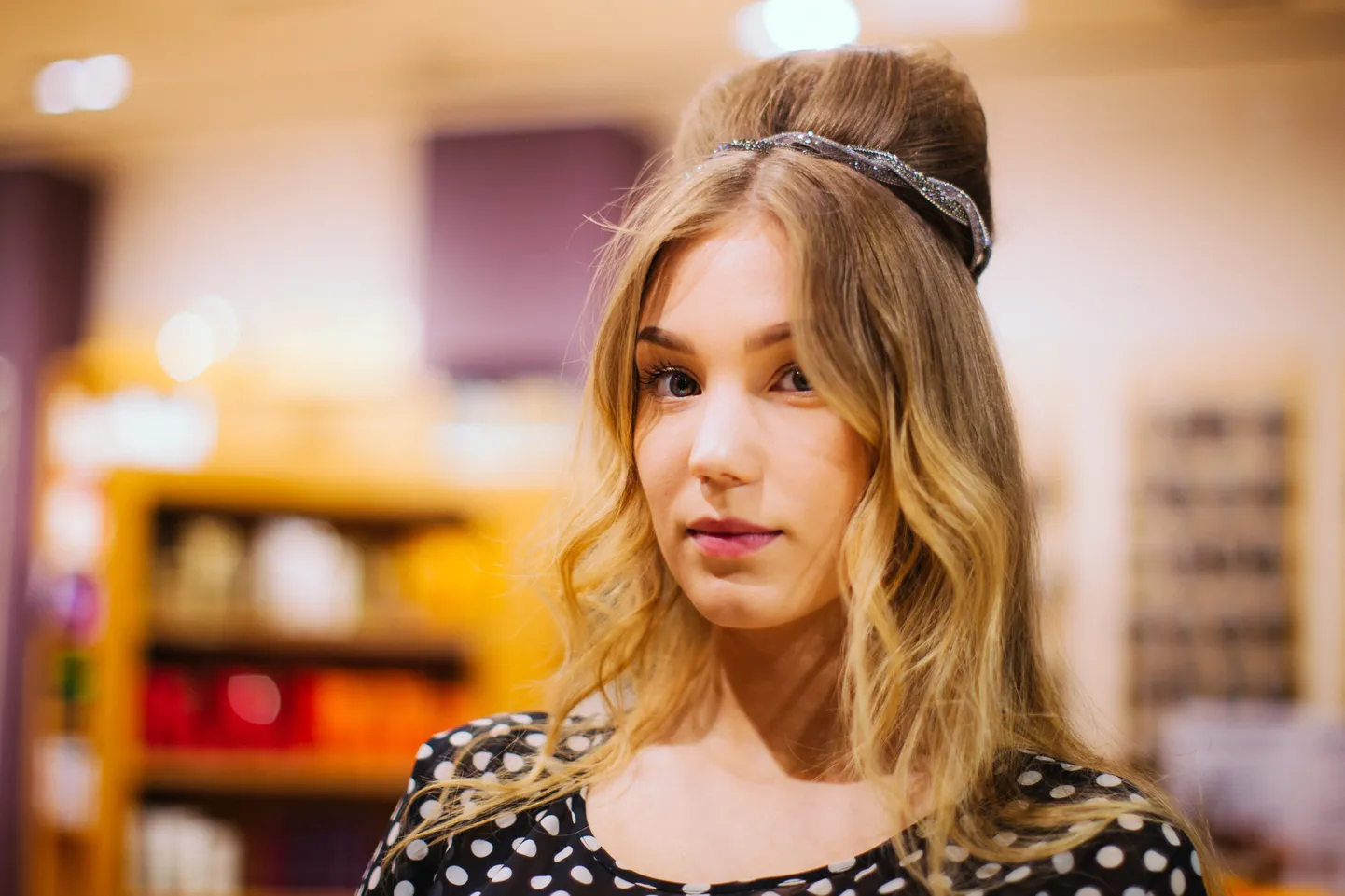 Modell Cätlyn Tamm
Juuksur-stilist Patrice Daniel
Juukseehted Dondella
Täname: Thaya Shop & Salon