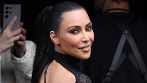 Fännid mures: mis juhtus Kim Kardashiani sõrmedega?