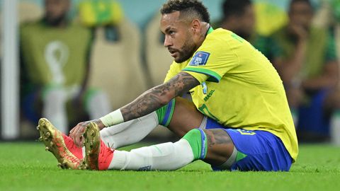 Valus hoop: Neymar alagrupiturniiril enam Brasiilia eest väljakule ei jookse
