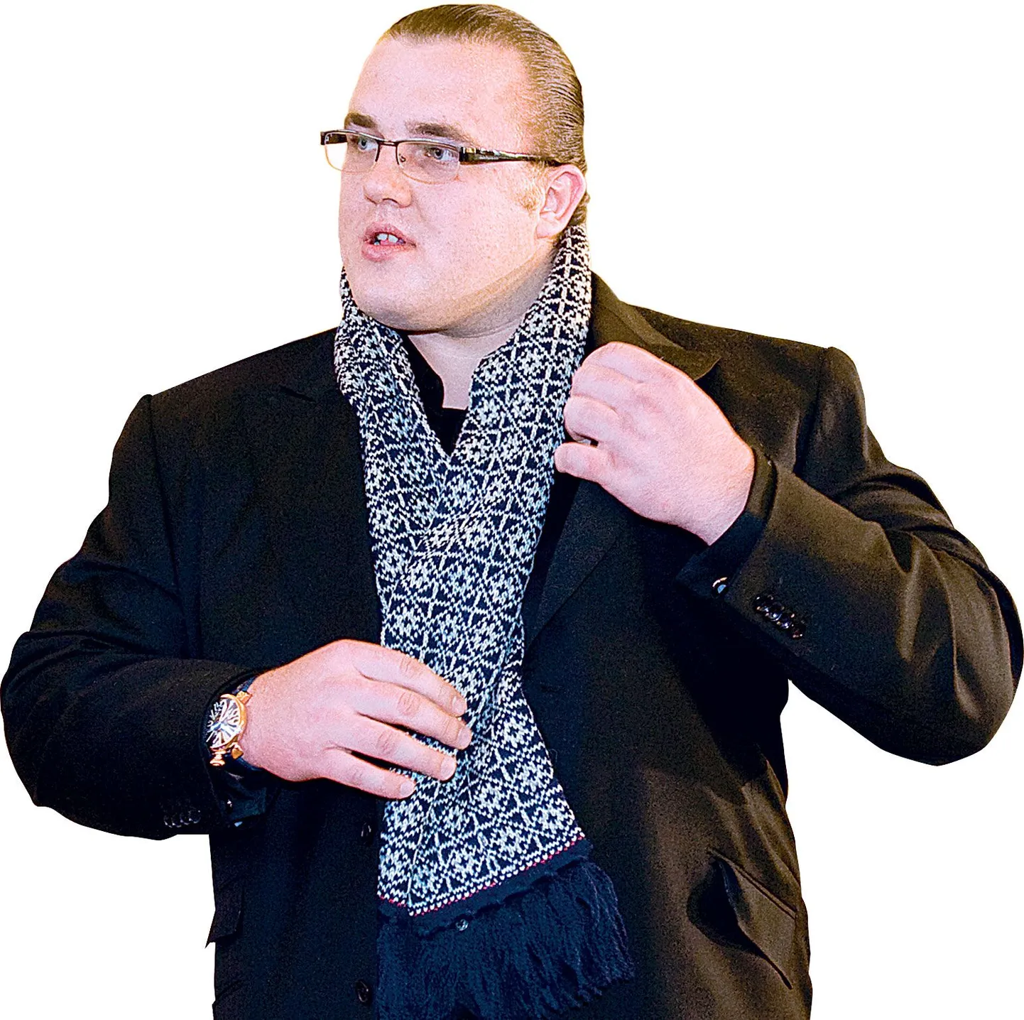 Kuigi maavärin, tsunami ja tuumakatastroofioht on Jaapani elu sassi paisanud, ei luba sumoliit Barutot ja teisi sumotore riigist lahkuda.