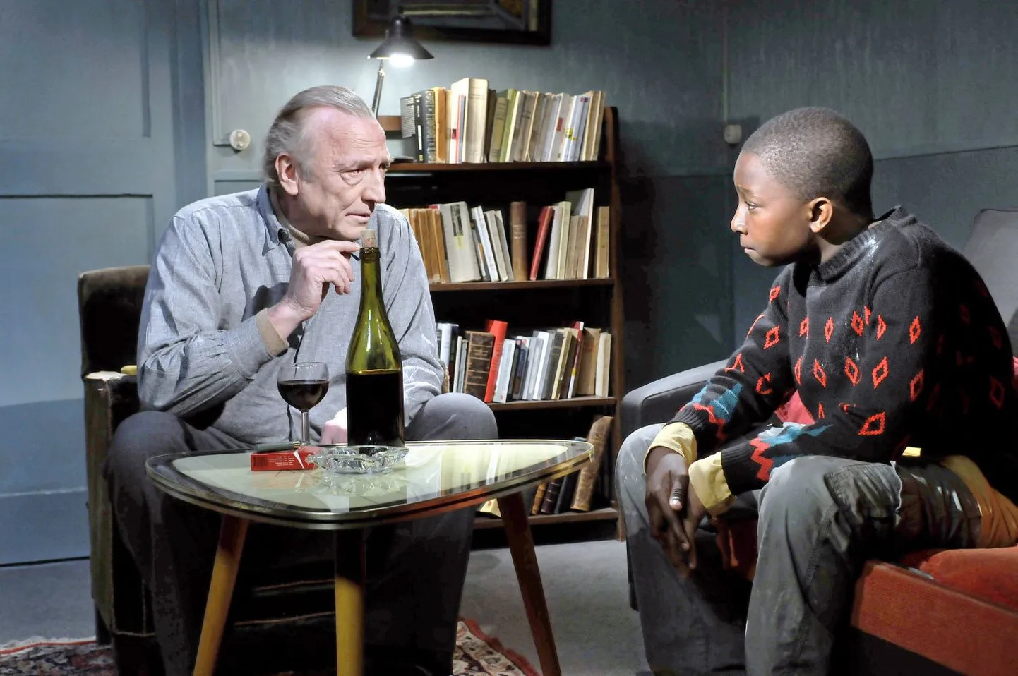 Endine kirjanik ja pagulaspoiss filmis «Le havre».