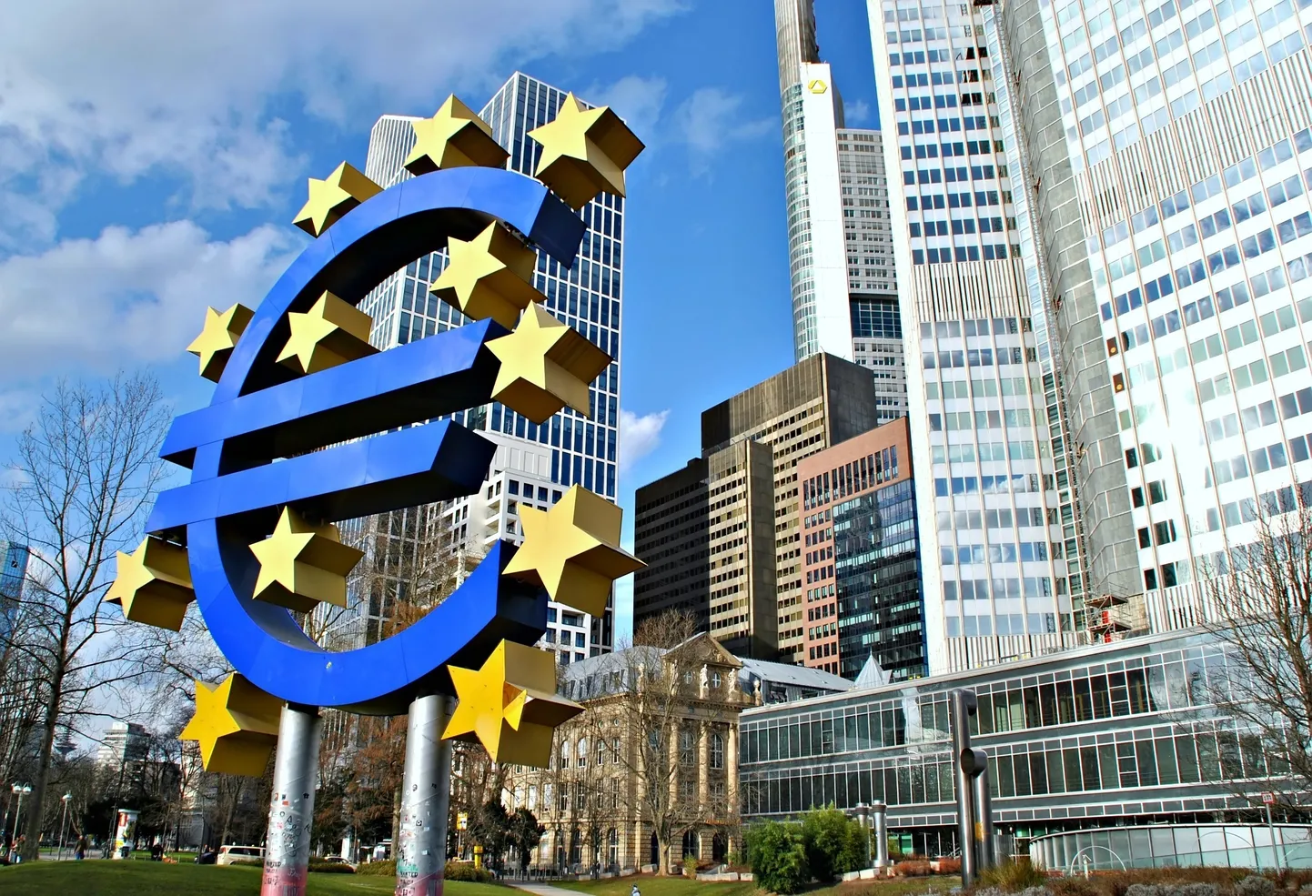 Eiropas Centrālā Banka (ECB)