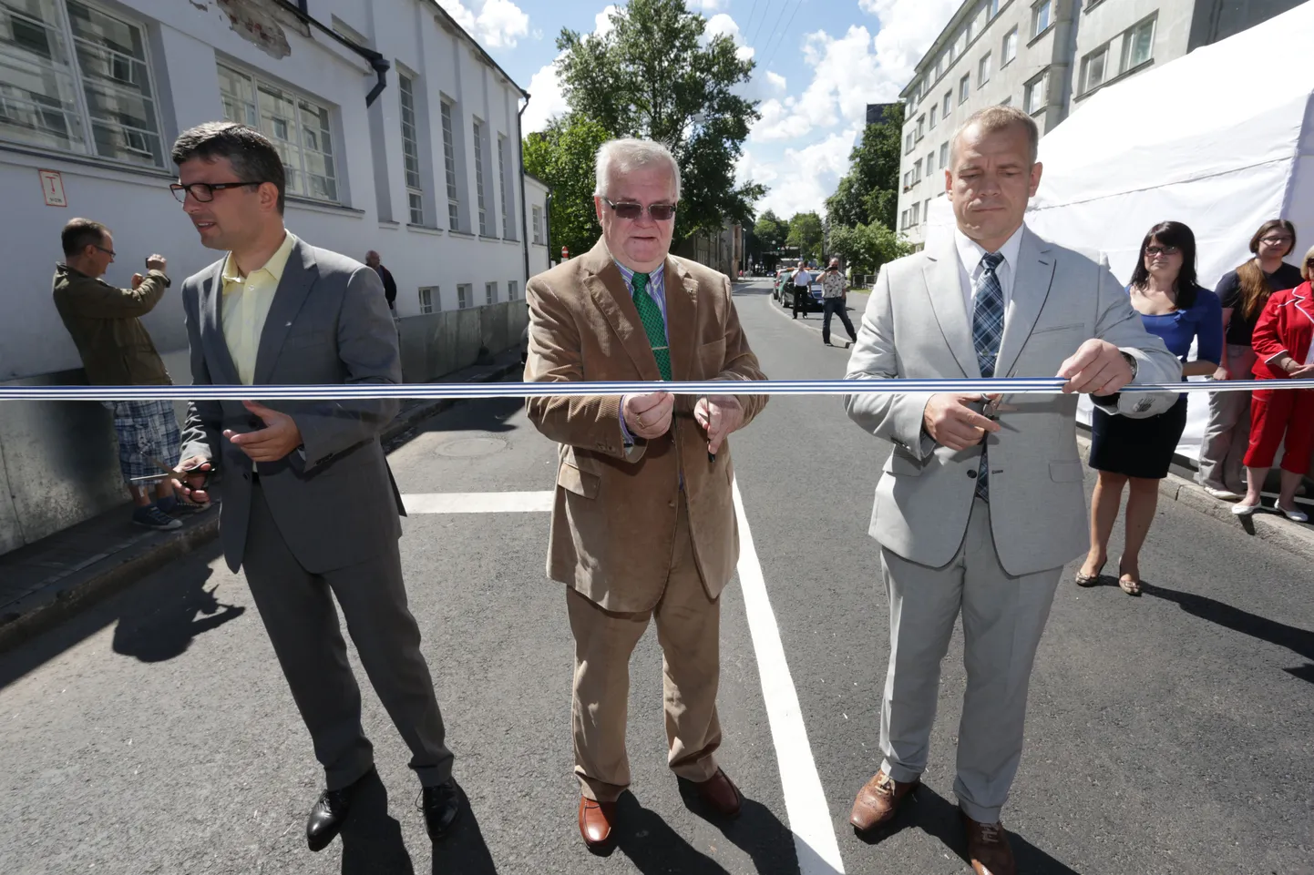 Esmaspäeval avas Edgar Savisaar renoveeritud Kreutzwaldi tänava lõigu.