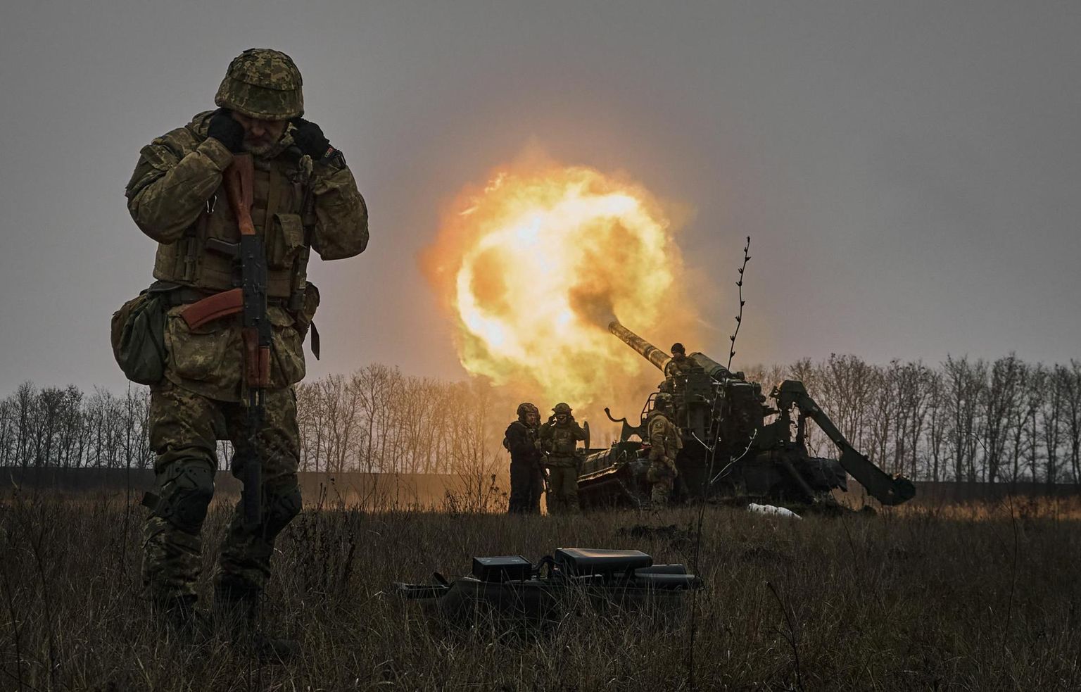 Ukraina sõdurid positsioonidel Donetski oblastis Bahmuti lähedal.