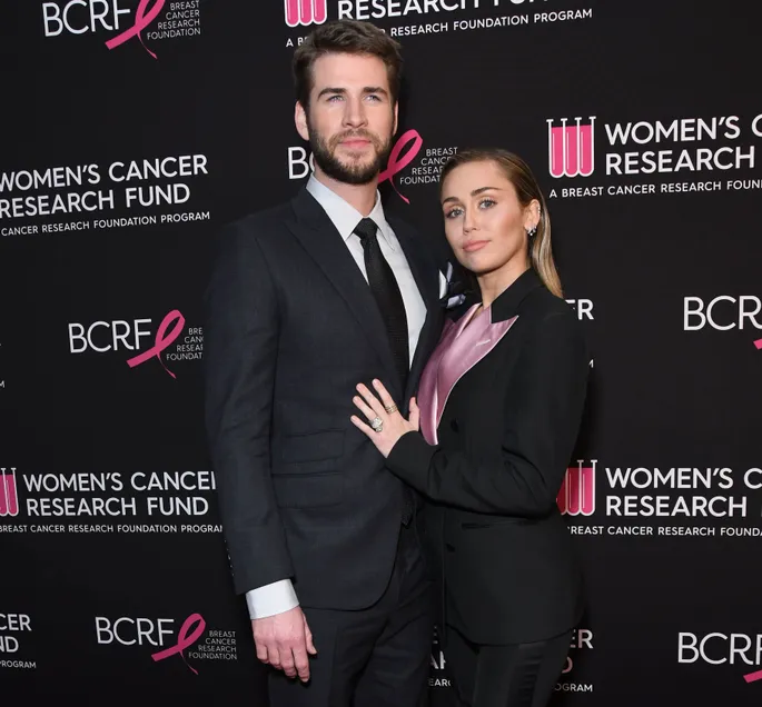 Liam Xemsvort va Mayli Sayrusning 2016 yilgi toyi