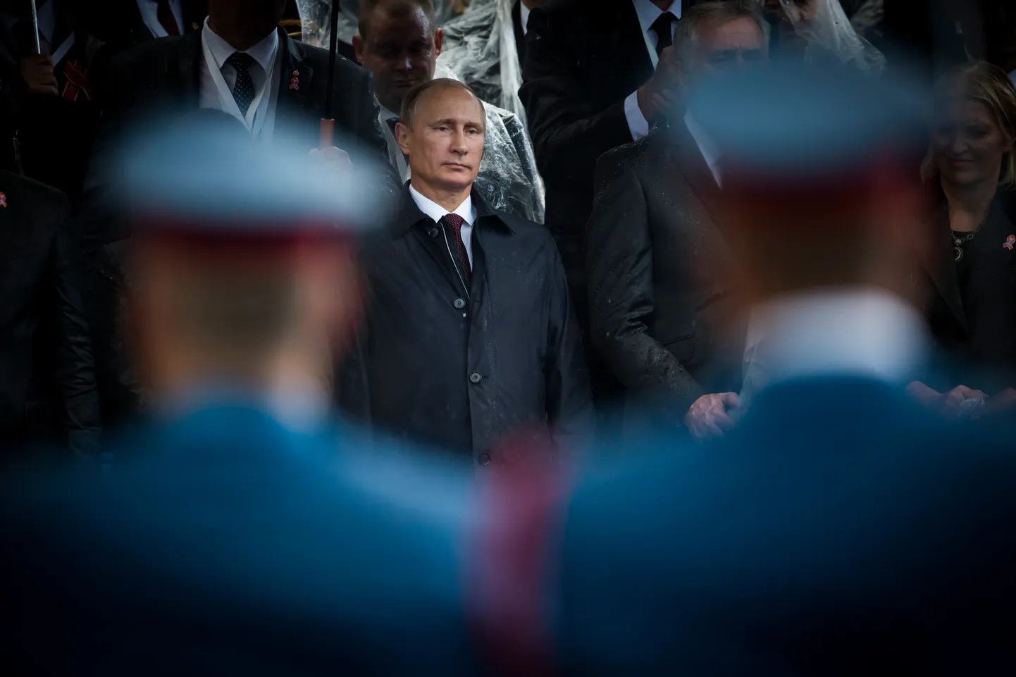 Российский лидер и военный преступник Владимир Путин