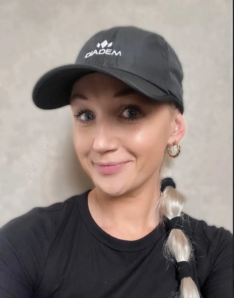 Laura Maala on olnud läbi elu sportlik. Pickleball'i avastas ta enda jaoks kaks aastat tagasi USAs.