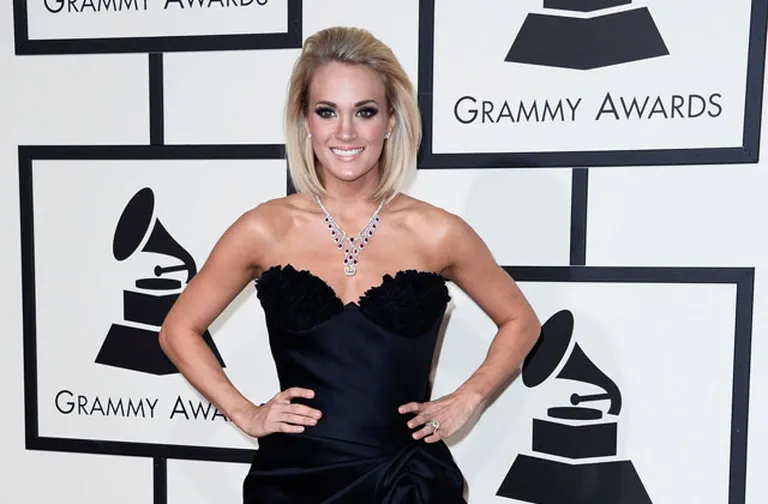 CARRIE UNDERWOOD