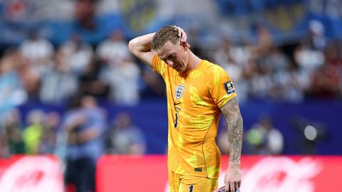 Messi oli üllatunud, Fernandez puhkes naerma: Argentina mängijad avastasid Inglismaa väravavahi spikri