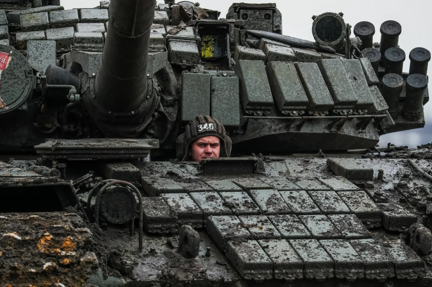 Investorid ei karda vene vägede koondumist Ukraiana piiri lähedale ja ostavad vene varasid