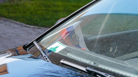 Venemaa sümboolikat autos hoidnud mees suutis kohtus end õigeks rääkida