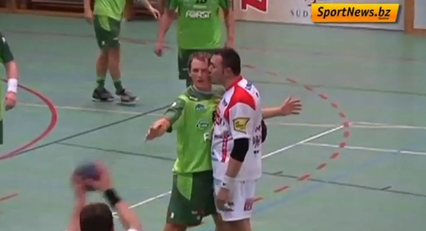 Pasquale Maione andis Ivan Stufferile põsemusi.