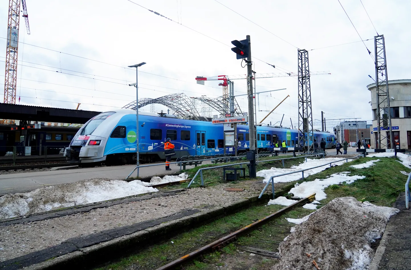 Lietuvas uzņēmuma "LTG Link" vilciens Rīgas Centrālajā dzelzceļa stacijā, kas kursēs maršrutā ViļņaRīgaViļņa.