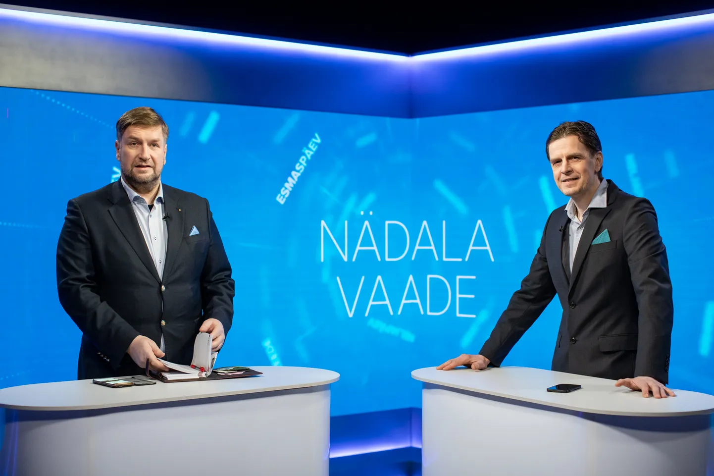 Saade "Nädala vaade", saatejuhid Marti Aavik ja Aivar Reinap.