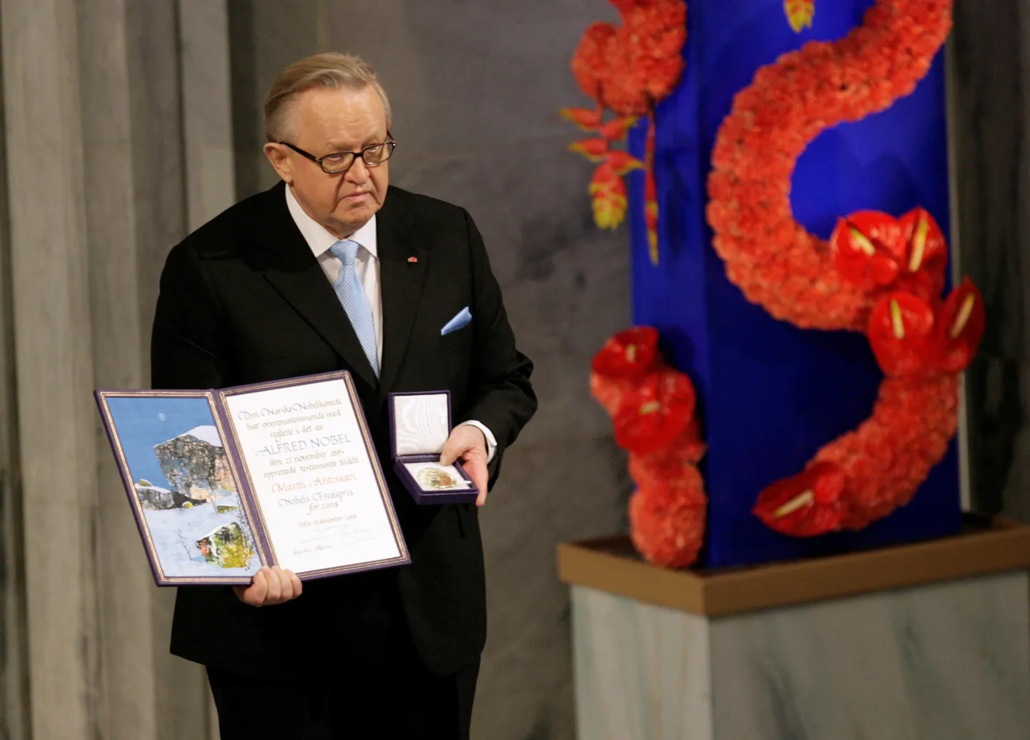 2008. aastal sai Ahtisaari Nobeli rahupreemia muu hulgas Kosovo rahuprotsessi edendamise eest.