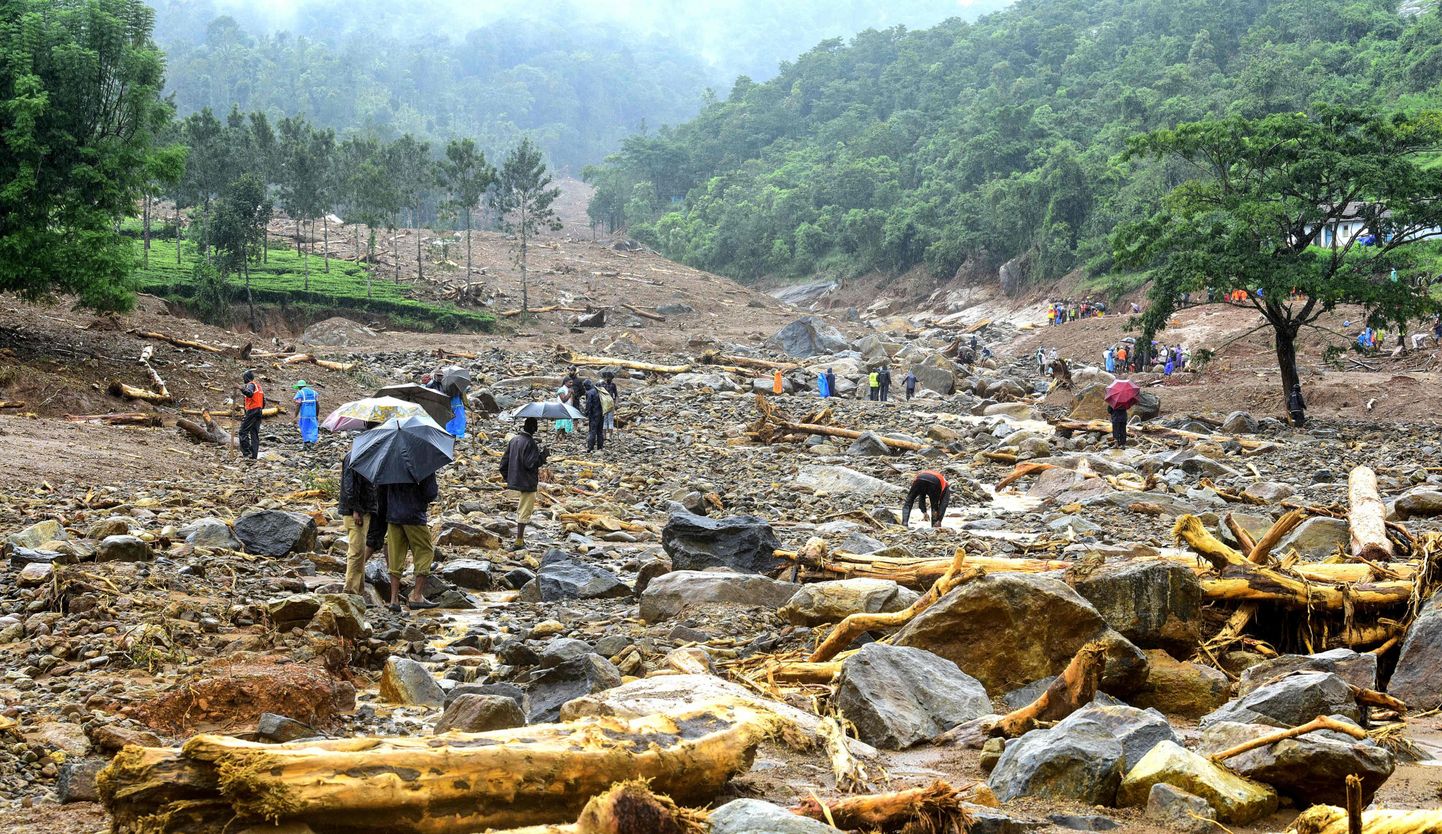 Plūdu sekas Keralas štatā Indijā