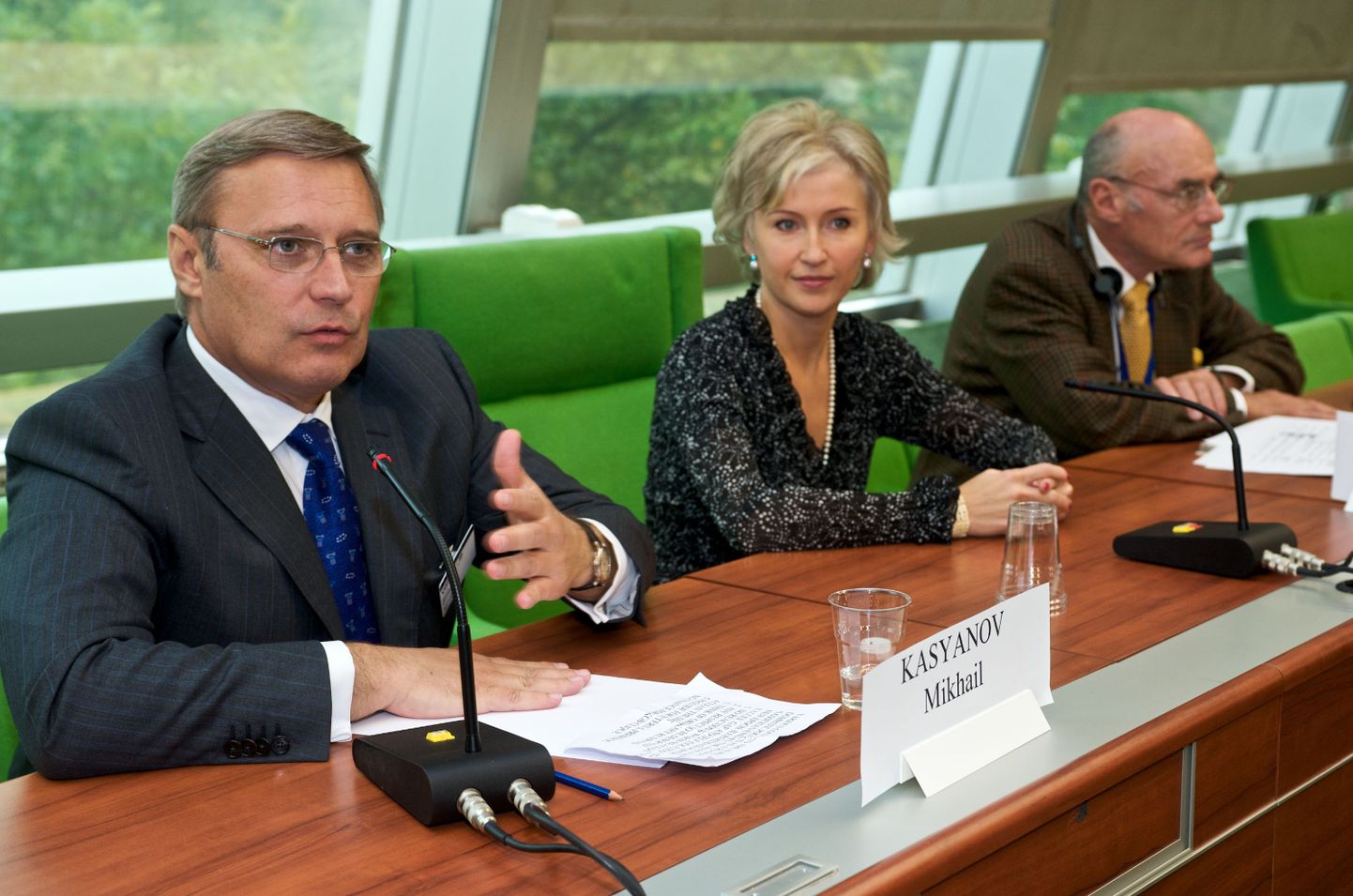 Kristiina Ojuland ja Mihhail Kasjanov kohtumisel Strasbourgis.