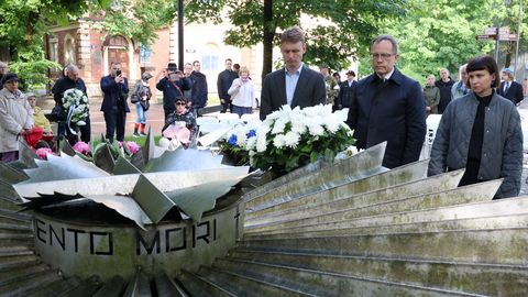 PÄEVAKÜSIMUS ⟩ Kas Rukkilille monumenti saaks puhastada?