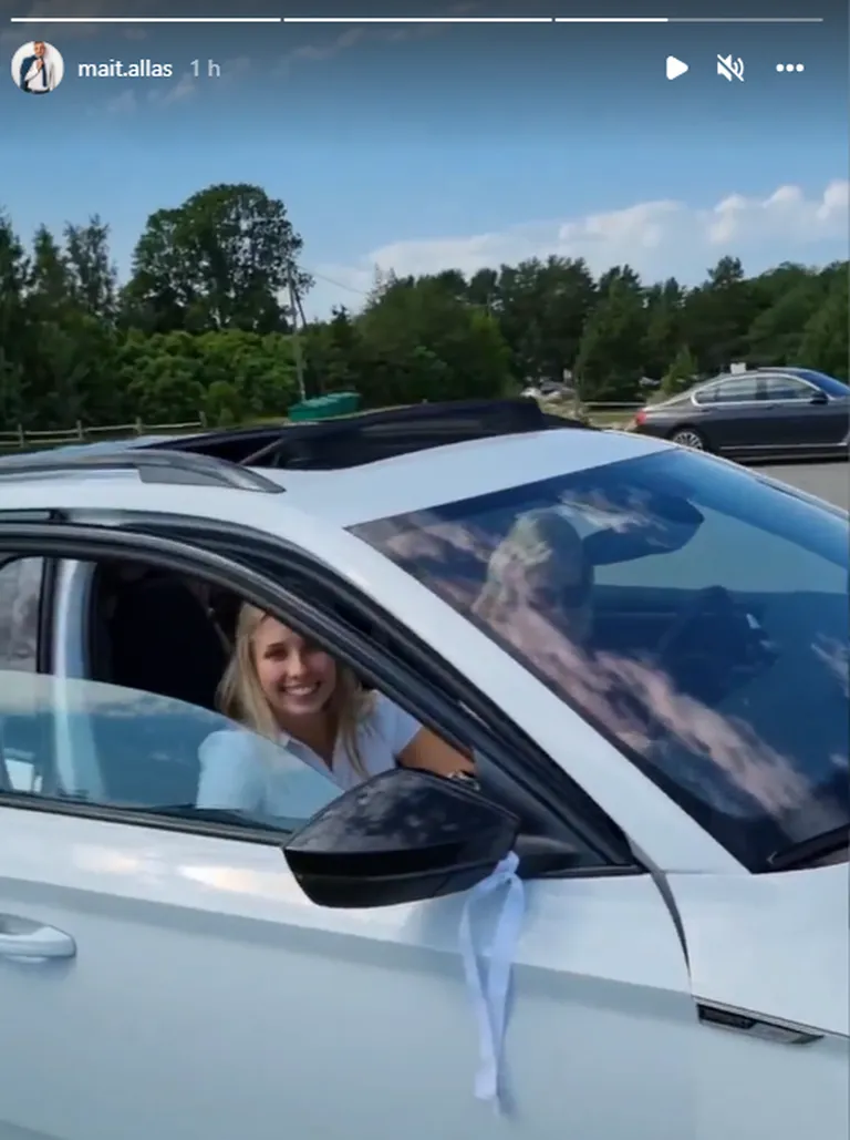 Viljandi vallavolikogu esimees Mait Allas abiellub täna oma kihlatu Andreanne Kallasega.