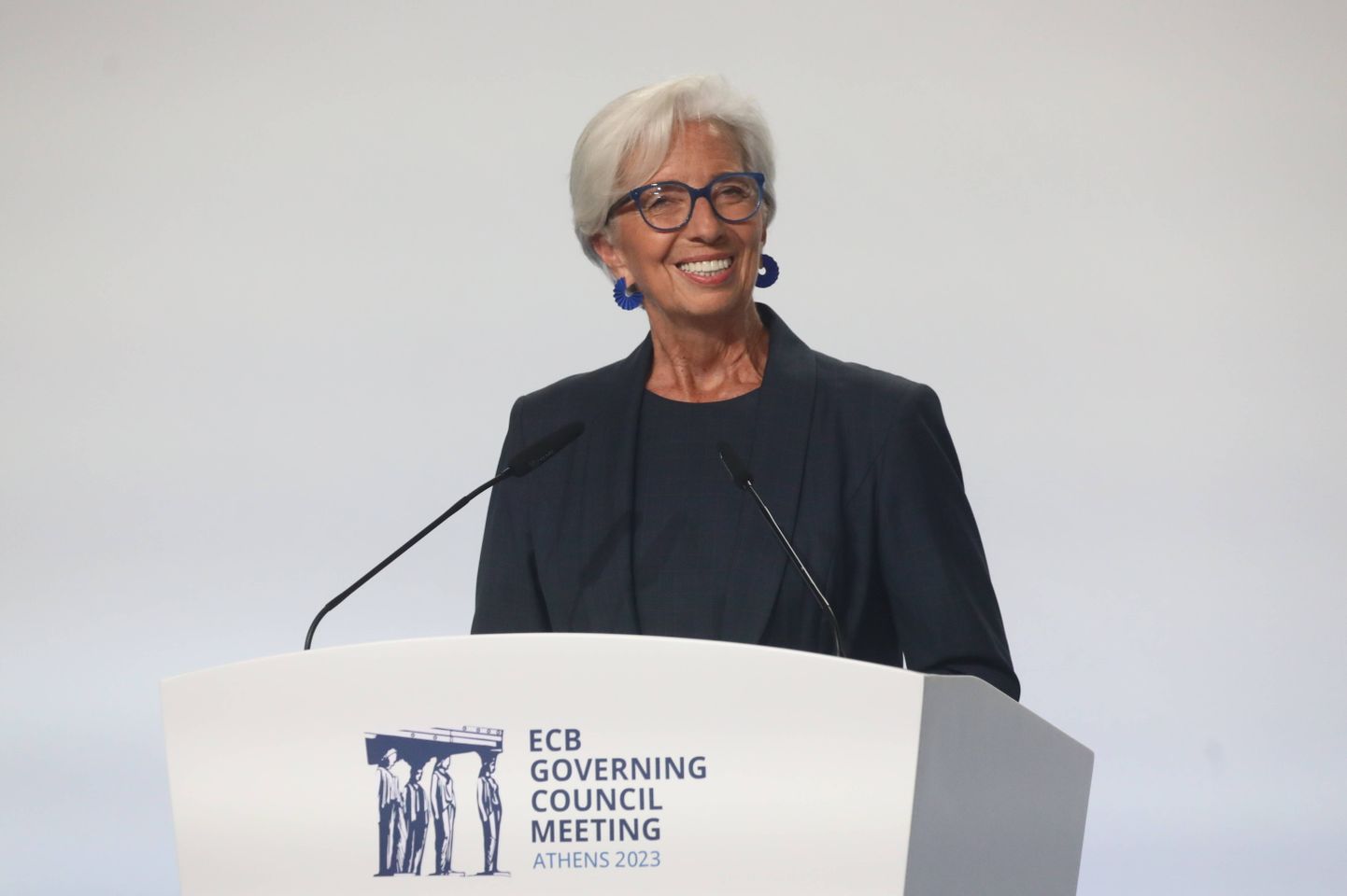 Euroopa Keskpanga nõukogu esimees Christine Lagarde 26. oktoobril  Ateenas pressikonverentsil.