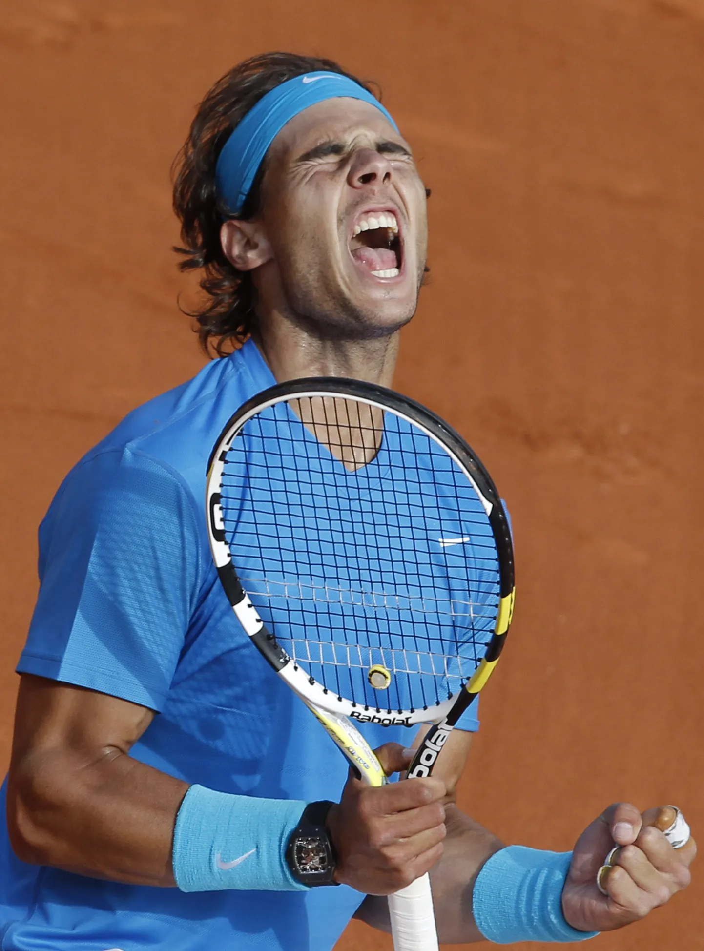 Rafael Nadal alustas Prantsusmaa lahtiseid võidukalt.