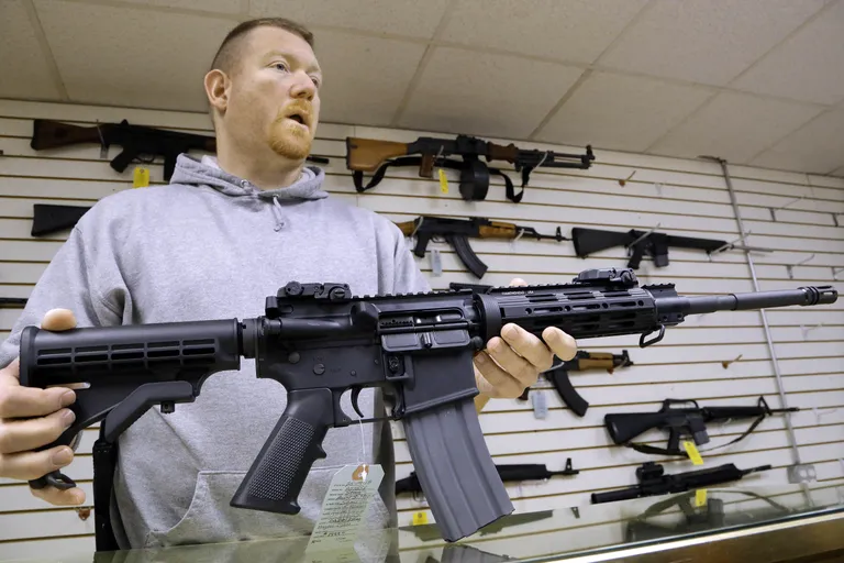 Automaatrelv AR-15. Pilt on illustratiivne.