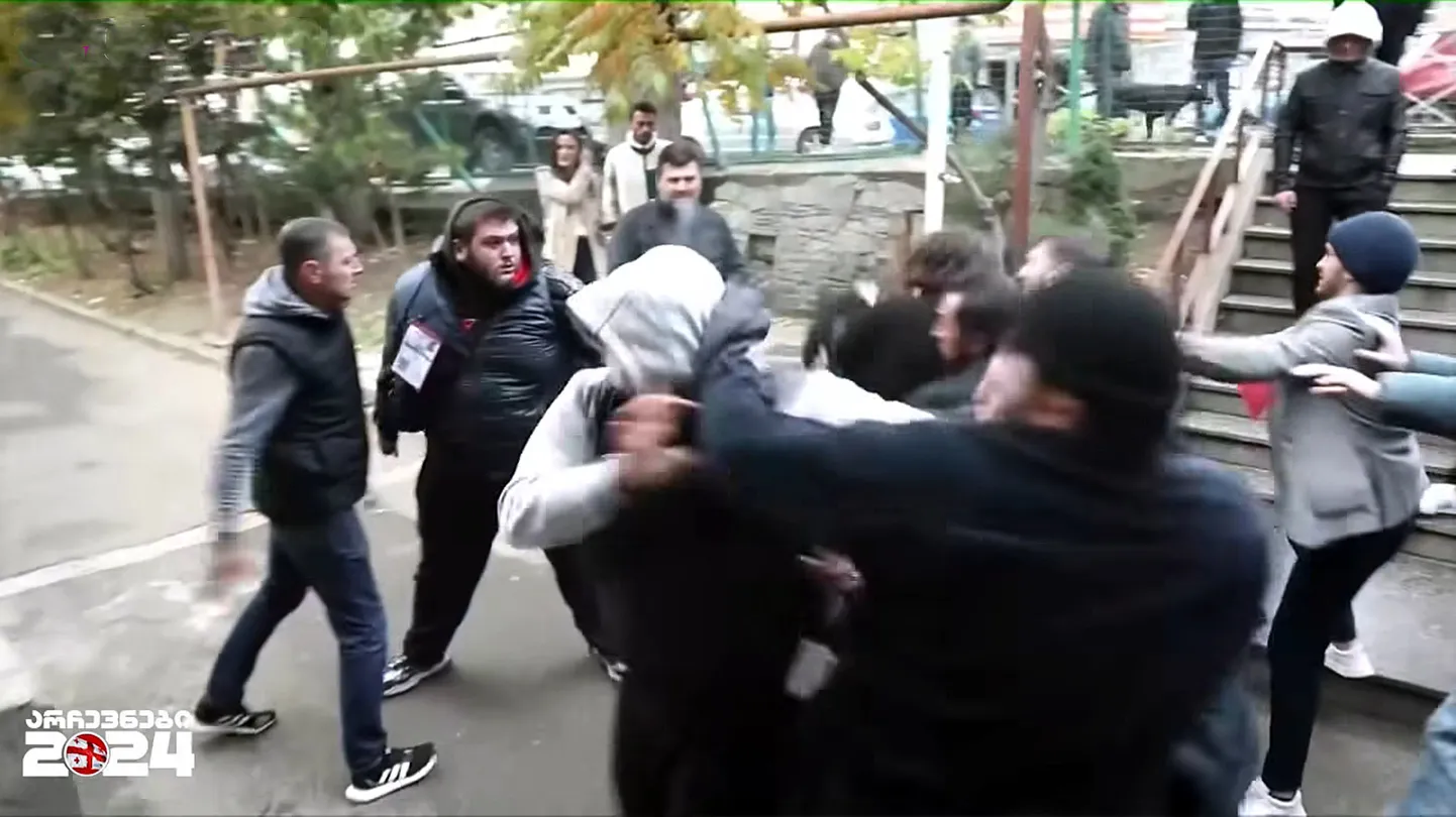 Кадр из видео