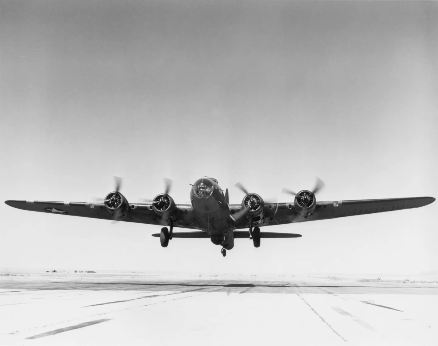 USA õhujõudude B-17 pommituslennuk 1944