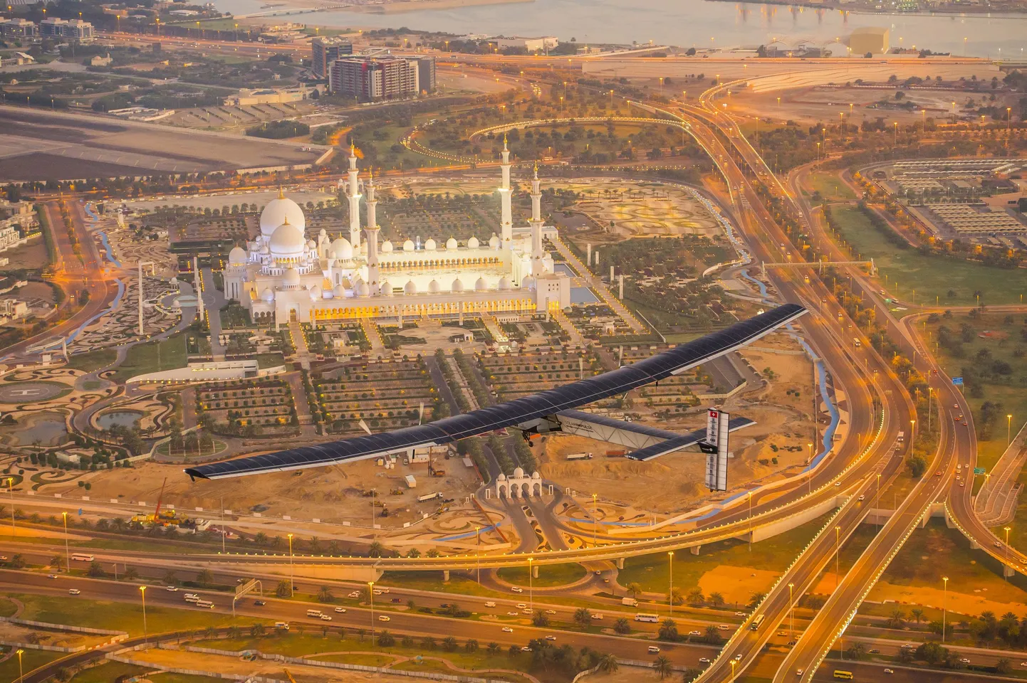 Solar Impulse 2