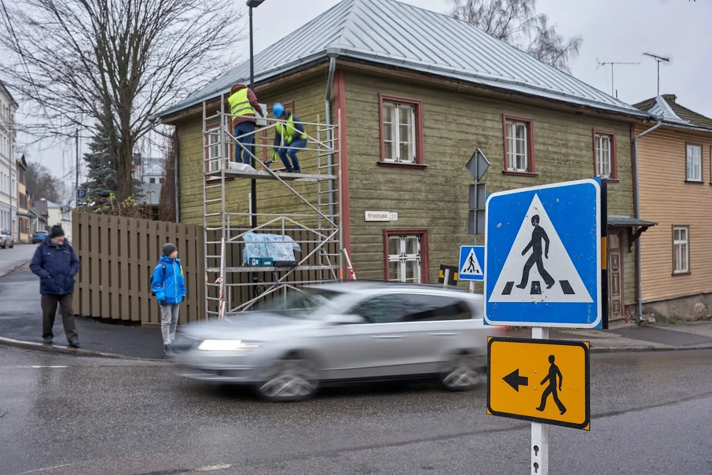 Nutikas ülekäigurada