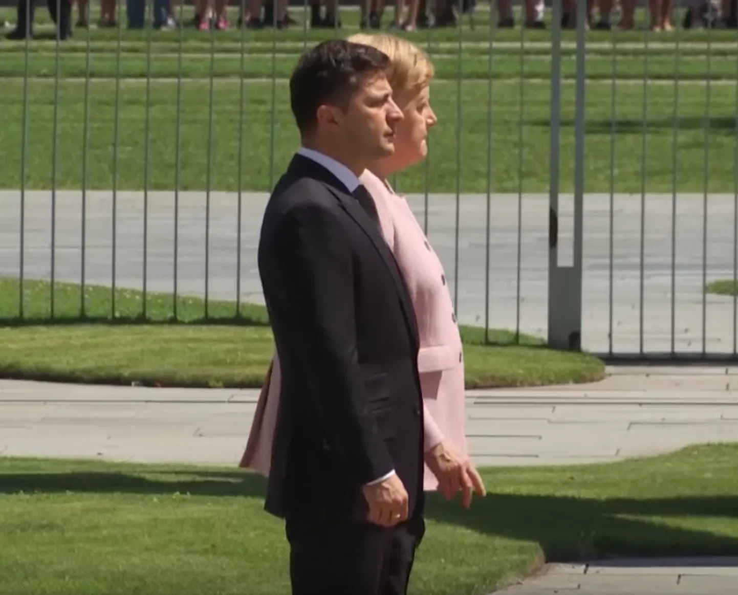 Angela Merkele un Volodimirs Zelenskis