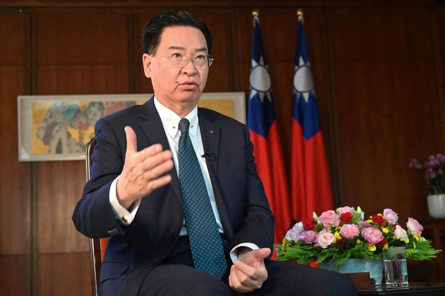 Members of the government will not meet with the Taiwanese foreign minister visiting Estonia next week.