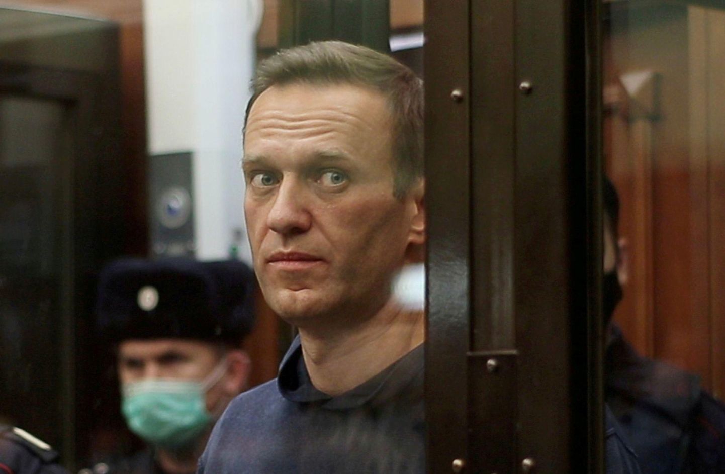 Vene opositsionäär Aleksei Navalnõi Moskva kohtus. 