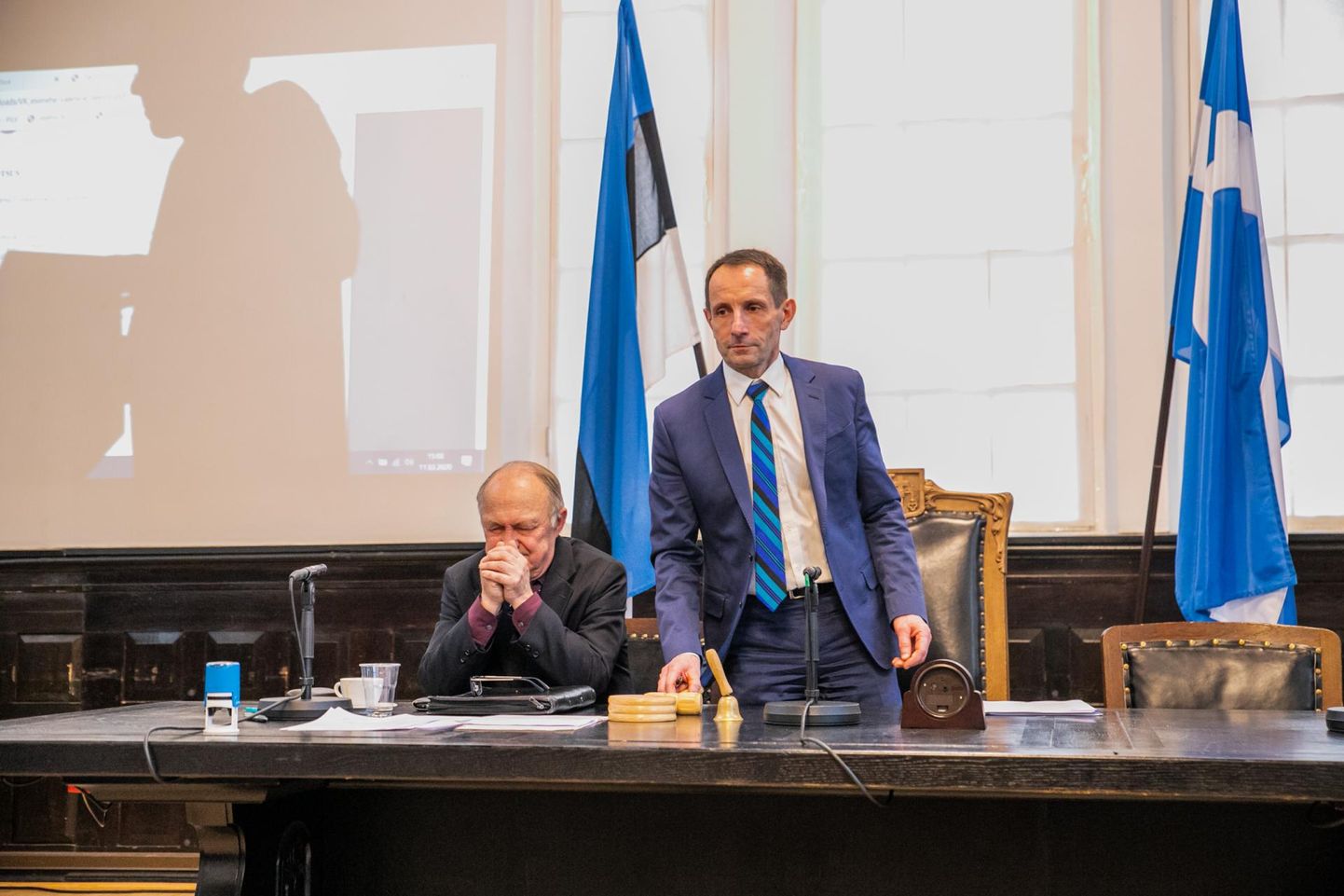 Meelis Kuke valimisel Pärnu linnavolikogu esimeheks tekkis volikogu saalis palju segadust.