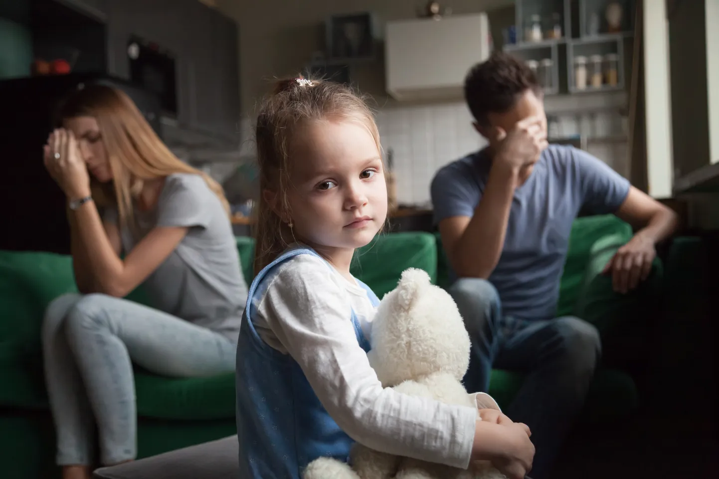 Paljud inimesed, kes jõuavad teraapiasse, ei tule oma täiskasvanueluga toime, sest pärinevad katkistest peredest.