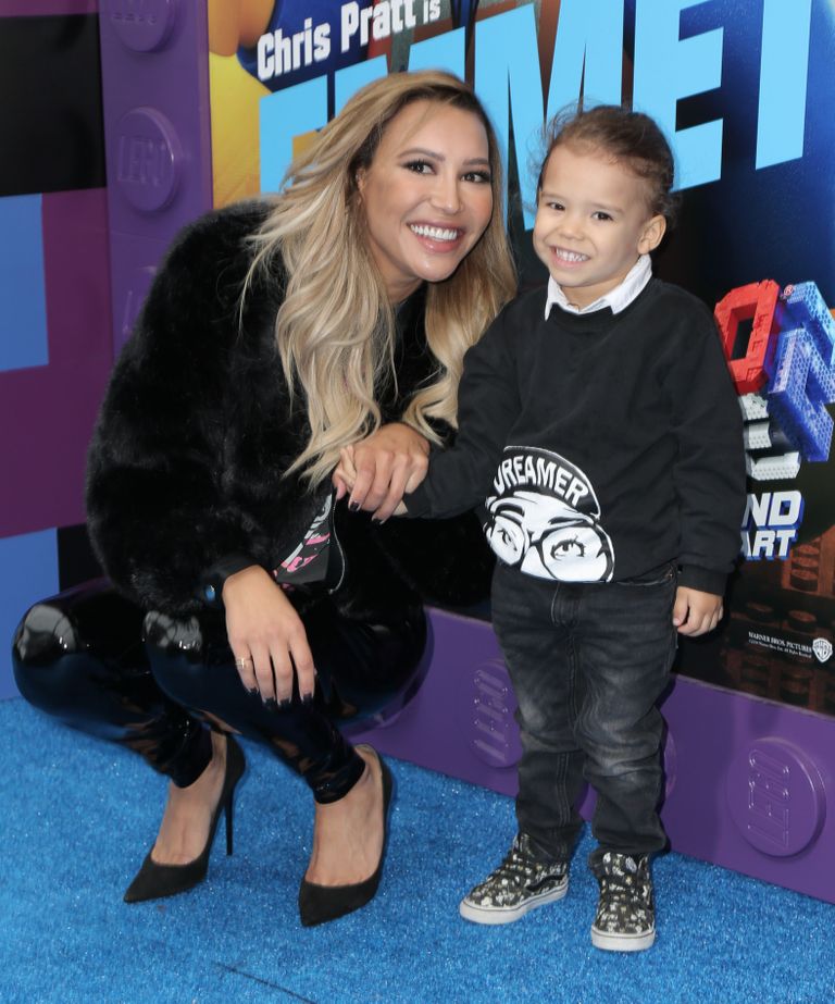 Наей Ривера со своим сыном Джоси Холлис Дорси в 2019 году. 