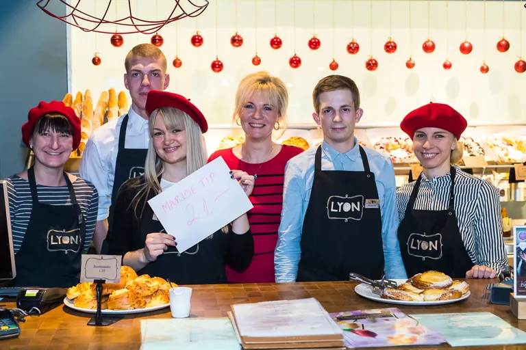 Cafe Lyoni sotsiaalkampaania „Kohtle teenindajat nagu staari“, Maris Järva