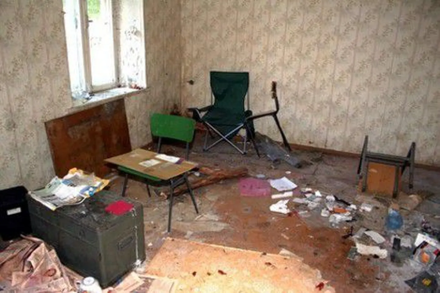 Rüütli 53 ei tohi asotsiaalidele avatud olla sellele vaatamata, et sinna lähemas tulevikus hotell kerkib.