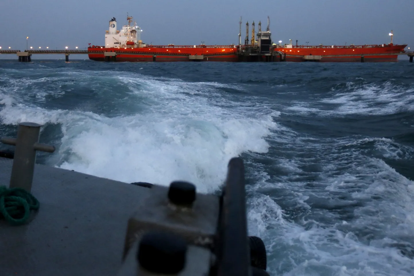Naftat ja naftasaadusi transportiv tanker Jose Antonio Anzoategui sadamakompleksis Venetsueelas