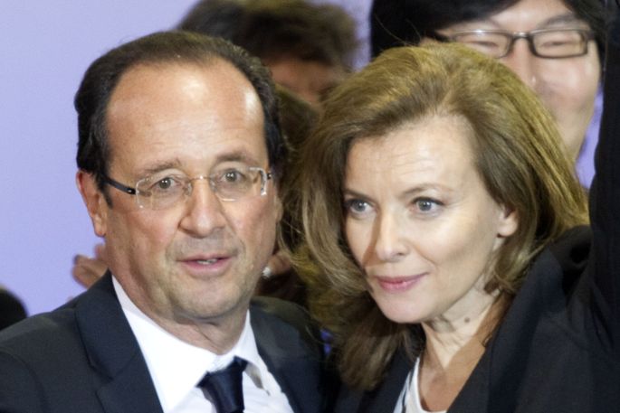 Францию сотрясает скандал связанный с женой президента.