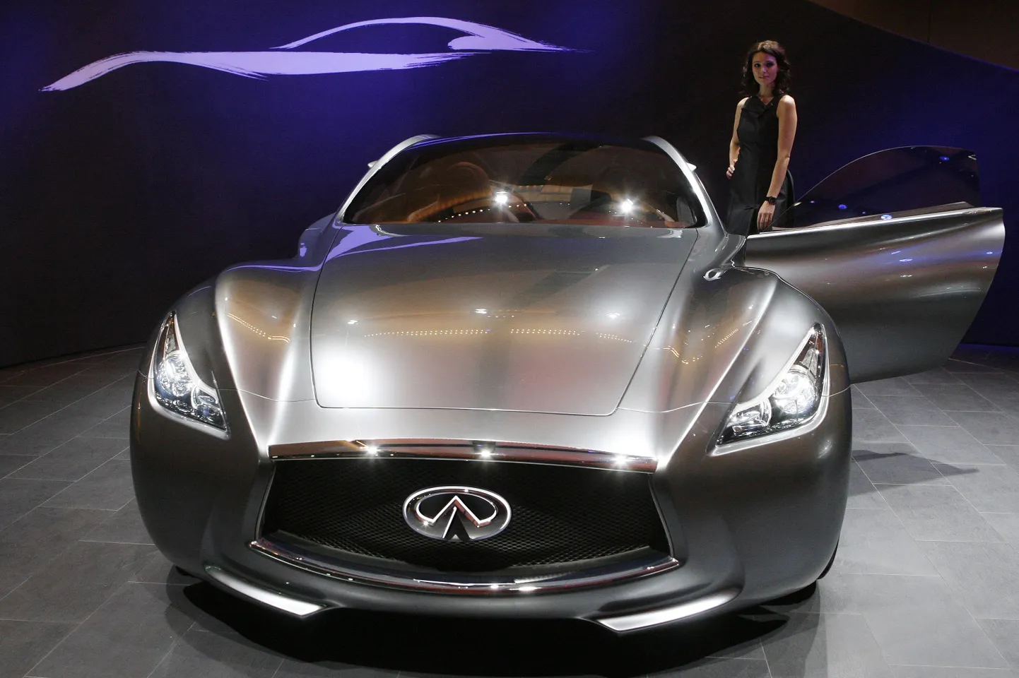 Infiniti.
